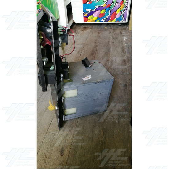 Arcade Machine Coin Door and Cash Box Assembly #02 - Arcade Machine Coin Door and Cash Box Assembly #02
